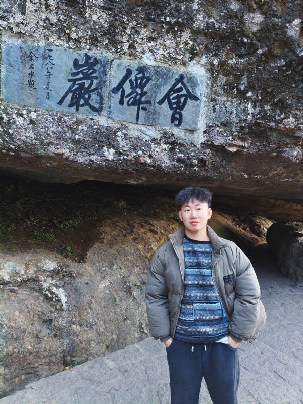 帅邓拖网速的第二张照片--丽水中老年相亲网